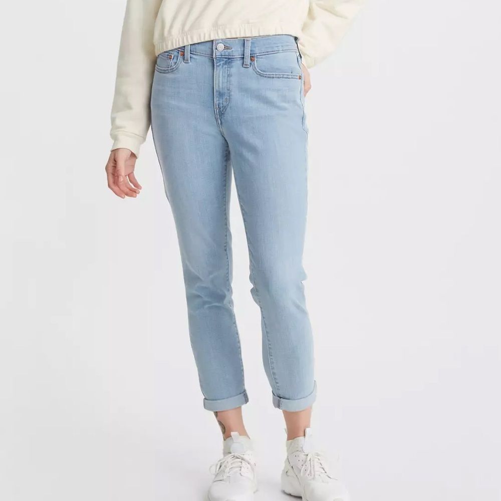 Levi's Boyfriend Mid Rise Jeans Women's W30 L27 Light Wash Stretch Denim